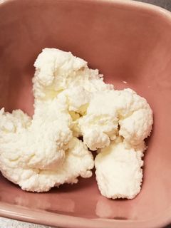 離乳食中期❁手作りカッテージチーズ-レシピのメイン写真