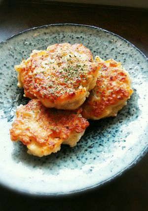 半分お豆腐。鶏ミンチのヘルシーつくね。-レシピのメイン写真