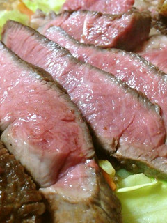 絶対失敗しないステーキのレア焼き-レシピのメイン写真