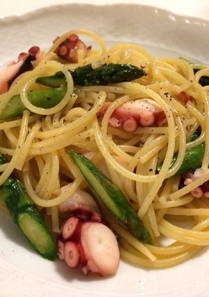 タコとアスパラガスのオイルパスタ-レシピのメイン写真