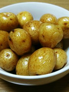 新じゃが…小芋の煮っころがし(o^^o)-レシピのメイン写真