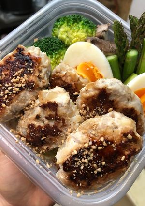 楽しくダイエット！鶏胸肉のハンバーグ-レシピのメイン写真