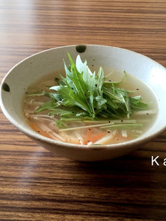 ［簡単 えのき人参 食べる中華スープ ］-レシピのメイン写真