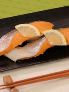 簡単絶品♪甘塩鮭の蒸し煮-レシピのメイン写真