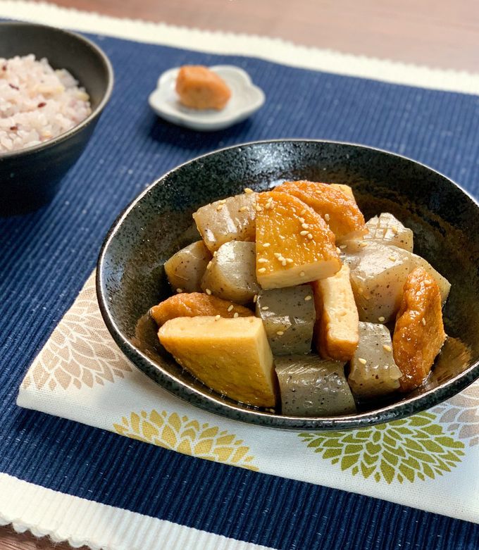 優しい甘み＊さつま揚げとこんにゃくの煮物-レシピのメイン写真