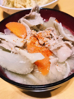 余った野菜&豚肉で!生姜香る☆絶品豚汁☆-レシピのメイン写真