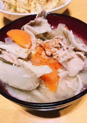 余った野菜&豚肉で!生姜香る☆絶品豚汁☆-レシピのメイン写真