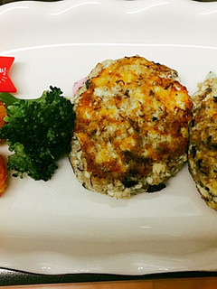鯖缶と豆腐の簡単ヘルシーハンバーグ-レシピのメイン写真