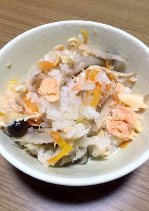 鮭の炊き込みご飯-レシピのメイン写真