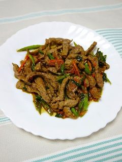 簡単!牛肉とクレソンのカレー醤油炒め-レシピのメイン写真
