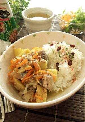 レンジで♪新じゃがと鯖缶のグリーンカレー-レシピのメイン写真
