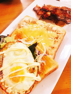 トースト♡目玉焼きとツナパン♡-レシピのメイン写真