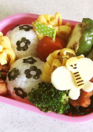 幼稚園　お弁当　春（お花とチョウチョ）-レシピのメイン写真