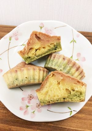 ひな祭り3色苺マフィン!離乳食幼児おやつ-レシピのメイン写真