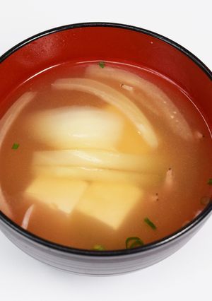 干しえびと豆腐の味噌汁-レシピのメイン写真