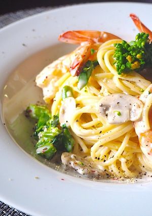 春色パスタ えび 菜の花 クリーム-レシピのメイン写真