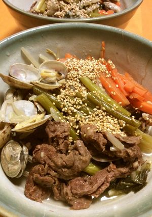 楽チン♪炊飯器で牛肉アサリ野菜のクッパ-レシピのメイン写真