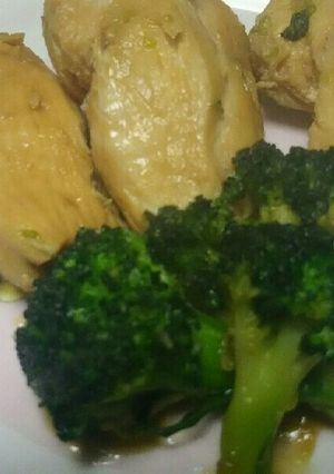 簡単‼鶏肉の煮込み、ブロッコリー添え-レシピのメイン写真