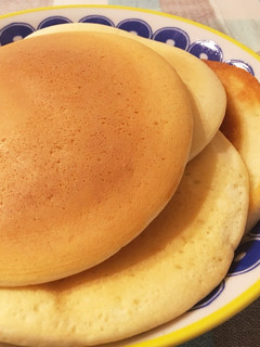 卵白消費!ふわふわホットケーキ-レシピのメイン写真