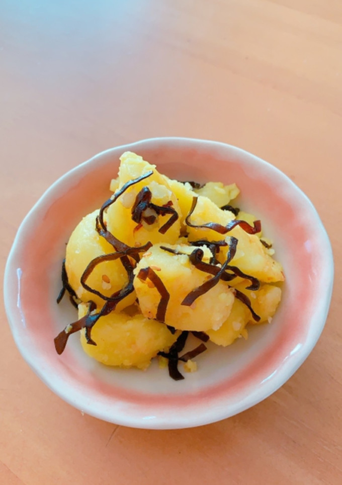 簡単！新じゃがバタ昆布佃煮和え✤副菜に✤-レシピのメイン写真