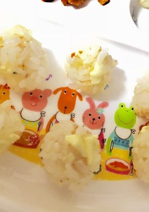 離乳食後期 完了期 チーズおかかおにぎり-レシピのメイン写真
