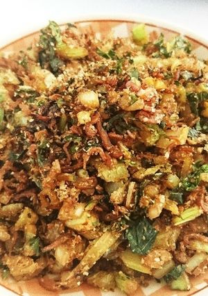 カリフラワーの葉っぱでふりかけ-レシピのメイン写真