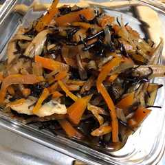 รูปของ 鉄分たっぷり！ひじきと切り干し大根の煮物