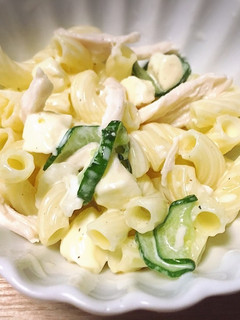 栄養価↑↑鶏胸肉とチーズのマカロニサラダ-レシピのメイン写真