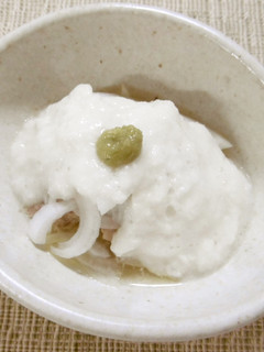 さば缶+新玉ねぎ+とろろにわさび醤油-レシピのメイン写真