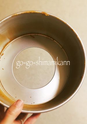 75円のシフォンナイフ 私の型外し法-レシピのメイン写真