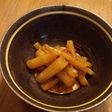 フキの甘辛煮