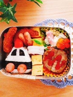 年少さんお弁当☆パトカー-レシピのメイン写真