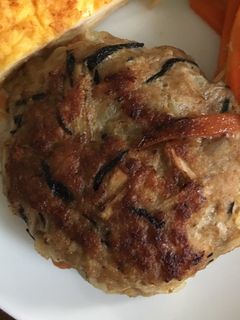 栄養満点!◎ひじき煮とごぼうのハンバーグ-レシピのメイン写真