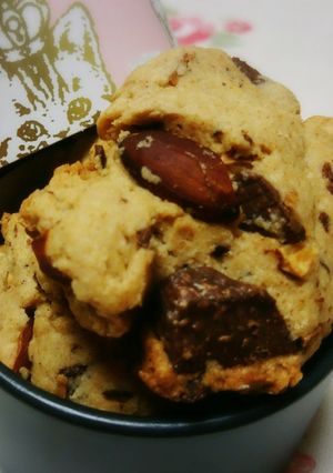 簡単！全粒粉のチョコとナッツのクッキー-レシピのメイン写真