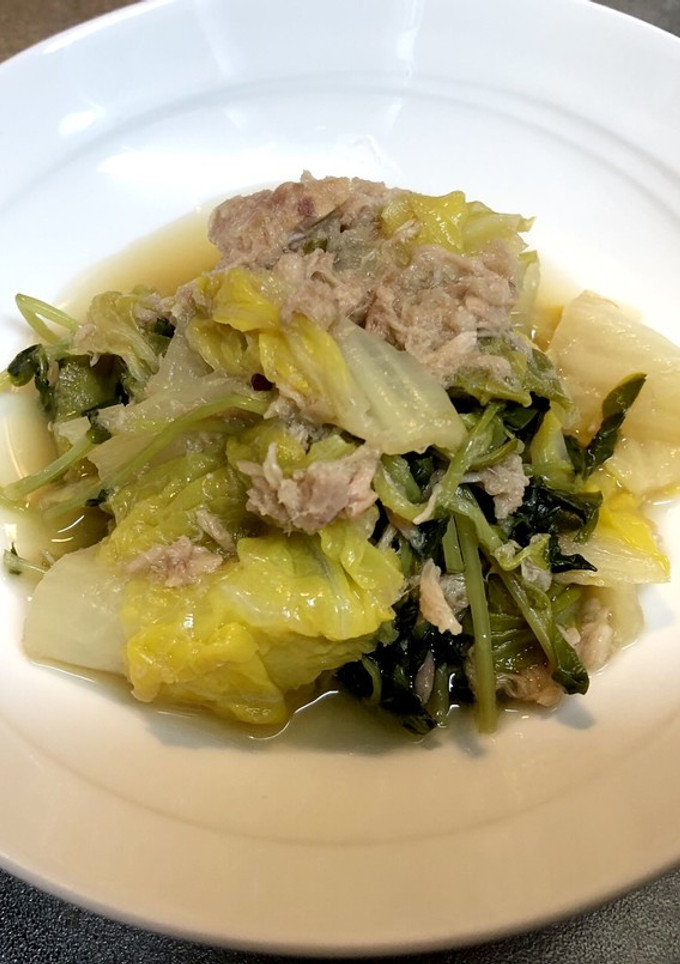 超簡単！白菜と豆苗のツナ蒸し煮♪-レシピのメイン写真