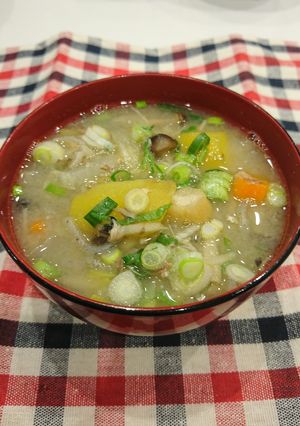 鯖水煮缶 野菜たっぷりの味噌汁-レシピのメイン写真
