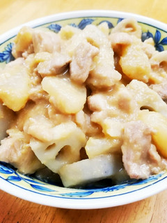 生姜香る♡鶏肉と大根と蓮根の味噌炒め-レシピのメイン写真