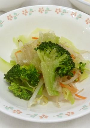 学校給食：ボイル野菜オニオンドレッシング-レシピのメイン写真