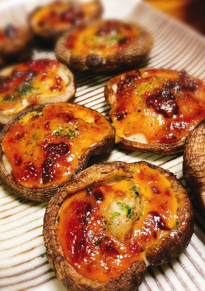 椎茸の青唐辛子味噌マヨ焼き-レシピのメイン写真