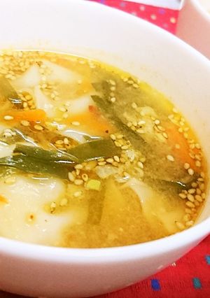 旨辛！【ぎょうざの担々麺風ピリ辛スープ】-レシピのメイン写真