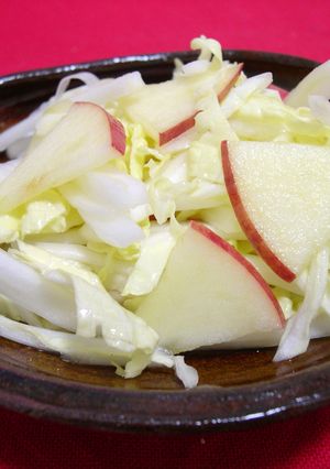 白菜とりんごのしゃきしゃきサラダ-レシピのメイン写真