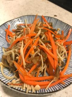 搾菜消費!人参エノキ搾菜の炒め物-レシピのメイン写真