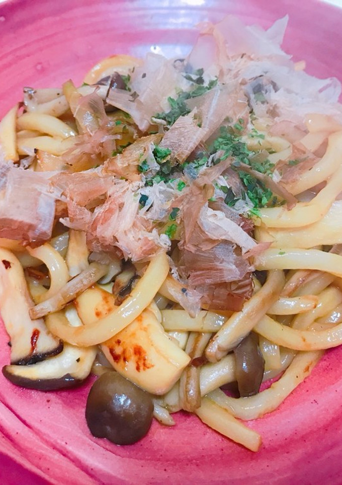 冷凍うどんで肉なしきのこ焼うどん-レシピのメイン写真