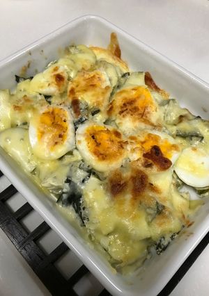 ブロッコリーの茎(芯)のマヨチーズ焼き-レシピのメイン写真