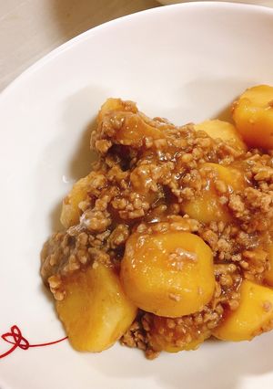 豚ひき肉で肉じゃが-レシピのメイン写真