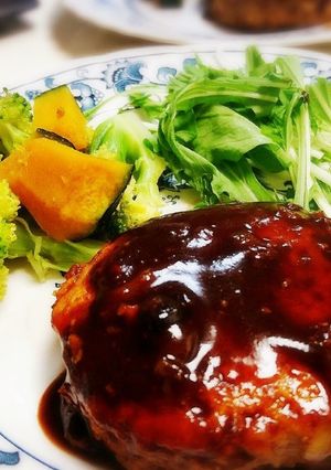 節約ヘルシーな【豆腐チキンハンバーグ】-レシピのメイン写真