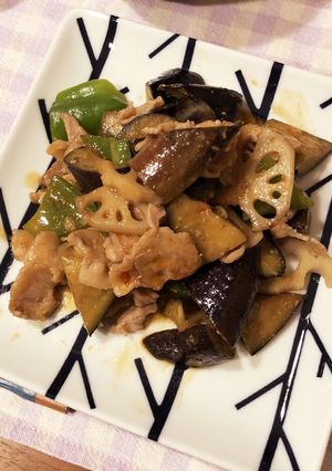 話題入り☆なすとれんこんと豚バラみそ炒め-レシピのメイン写真