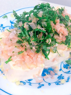個人的に好きな食べ方。大葉てんこ盛り冷奴-レシピのメイン写真