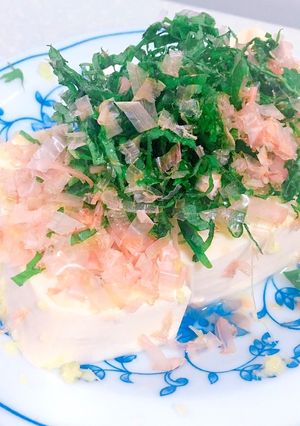 個人的に好きな食べ方。大葉てんこ盛り冷奴-レシピのメイン写真