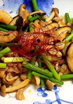 豚バラきのこのニンニクの芽炒め-レシピのメイン写真